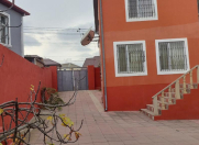 Satılır 5 otaqlı 180 m2 bağ evi Saray