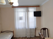 İcarəyə verilir 2 otaqlı 40 m2 köhnə tikili Elmlər Akademiyası m.