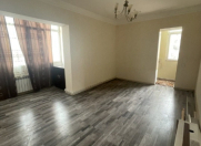 Satılır 2 otaqlı 50 m2 köhnə tikili 8 mkr