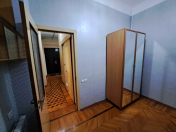 Satılır 3 otaqlı 85 m2 köhnə tikili 28 May m.