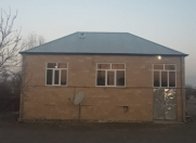 Satılır 3 otaqlı 100 m2 həyət evi Balakən