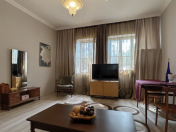 Satılır 2 otaqlı 50 m2 köhnə tikili Bakıxanov