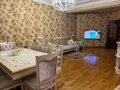 Satılır 3 otaqlı 118 m2 yeni tikili Gənclik m.