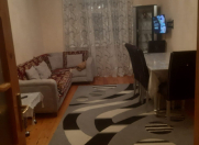 Satılır 4 otaqlı 76 m2 köhnə tikili Gəncə