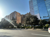 Satılır 2 otaqlı 75 m2 yeni tikili Şah İsmayıl Xətai m.