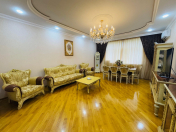 Satılır 4 otaqlı 137 m2 yeni tikili 7 mkr