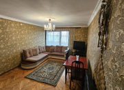 Satılır 2 otaqlı 68 m2 köhnə tikili 4 mkr