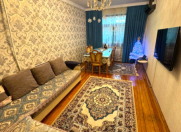 Satılır 3 otaqlı 70 m2 köhnə tikili Həzi Aslanov m.