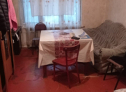 İcarəyə verilir 2 otaqlı 45 m2 köhnə tikili Qara Qarayev m.