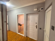 Satılır 3 otaqlı 70 m2 köhnə tikili Xətai r.