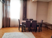 Satılır 2 otaqlı 90 m2 yeni tikili Şah İsmayıl Xətai m.