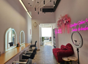 Satılır 1 otaqlı 70 m2 obyekt Nizami m.