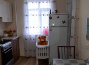 Satılır 2 otaqlı 61 m2 köhnə tikili 8 km