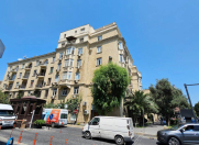 İcarəyə verilir 2 otaqlı 65 m2 köhnə tikili İçəri Şəhər m.