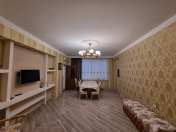 Satılır 4 otaqlı 137 m2 yeni tikili İnşaatçılar m.