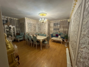 Satılır 4 otaqlı 150 m2 yeni tikili 20 yanvar m.