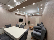 Satılır 4 otaqlı 141 m2 yeni tikili İnşaatçılar m.