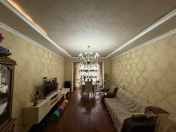 Satılır 3 otaqlı 90 m2 köhnə tikili Bakıxanov