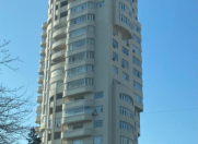 İcarəyə verilir 4 otaqlı 250 m2 yeni tikili 8 Noyabr m.