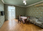 İcarəyə verilir 2 otaqlı 90 m2 köhnə tikili Nəriman Nərimanov m.