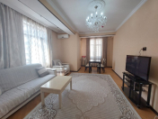 Satılır 2 otaqlı 82 m2 yeni tikili Nizami m.