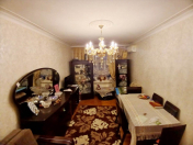 Satılır 2 otaqlı 60 m2 köhnə tikili Həzi Aslanov m.