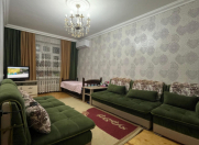 Satılır 2 otaqlı 60 m2 köhnə tikili Əhmədli m.