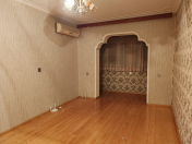 Satılır 3 otaqlı 80 m2 köhnə tikili Həzi Aslanov m.