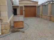Satılır 9 otaqlı 380 m2 həyət evi Buzovna