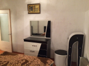 Satılır 2 otaqlı 60 m2 köhnə tikili Həzi Aslanov