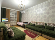 Satılır 2 otaqlı 60 m2 köhnə tikili Əhmədli m.