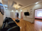 Satılır 4 otaqlı 140 m2 yeni tikili 9 mkr