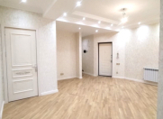 Satılır 4 otaqlı 170 m2 yeni tikili Elmlər Akademiyası m.