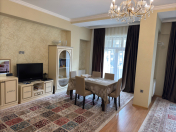 Satılır 2 otaqlı 80 m2 yeni tikili Nərimanov r.