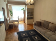 Satılır 2 otaqlı 58 m2 köhnə tikili 4 mkr