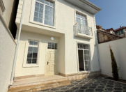 Satılır 4 otaqlı 140 m2 həyət evi Xətai r.