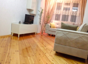 Satılır 3 otaqlı 100 m2 köhnə tikili Həzi Aslanov m.