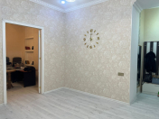 İcarəyə verilir 3 otaqlı 77 m2 ofis 28 May m.