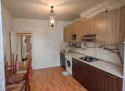 İcarəyə verilir 2 otaqlı 67 m2 köhnə tikili Yeni Yasamal