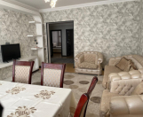 İcarəyə verilir 4 otaqlı 140 m2 yeni tikili 9 mkr