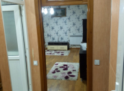 Satılır 1 otaqlı 39 m2 köhnə tikili Elit ticarət mərkəzi