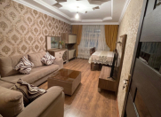 Satılır 5 otaqlı 110 m2 köhnə tikili Y.Günəşli