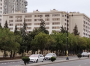 Satılır 3 otaqlı 80 m2 köhnə tikili Elmlər Akademiyası m.