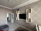 Satılır 2 otaqlı 60 m2 köhnə tikili Həzi Aslanov