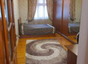 Satılır 3 otaqlı 64 m2 köhnə tikili Nizami m.