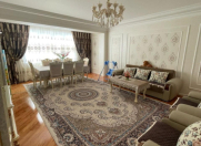 Satılır 4 otaqlı 128 m2 yeni tikili Xalqlar Dostluğu m.