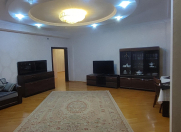 İcarəyə verilir 3 otaqlı 150 m2 yeni tikili Elmlər Akademiyası m.