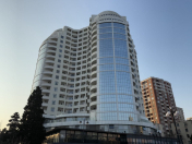 Satılır 4 otaqlı 167.5 m2 yeni tikili Elmlər Akademiyası m.