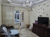 Satılır 2 otaqlı 55 m2 köhnə tikili 8 mkr