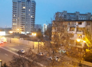 Satılır 3 otaqlı 45 m2 köhnə tikili Elmlər Akademiyası m.